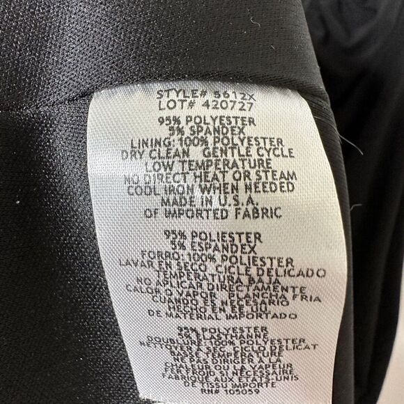 Xscape NWT Ruffle Off the Shoulder Crepe Gown Black Size 6 - Picture 7 of 7